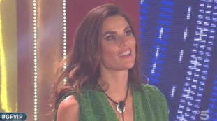 Grande Fratello Vip, Dayane Mello: "Con Bettarini una scop***a e basta". Sconcerto in diretta, lui la prende male