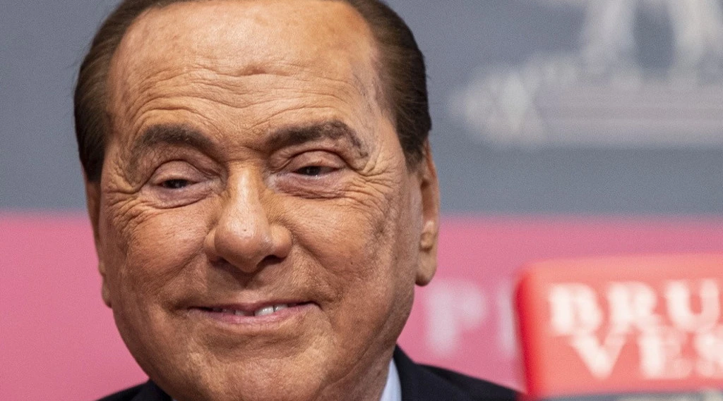 Forza Italia, indiscrezioni: una decina di senatori pronti a sostenere Giuseppe Conte