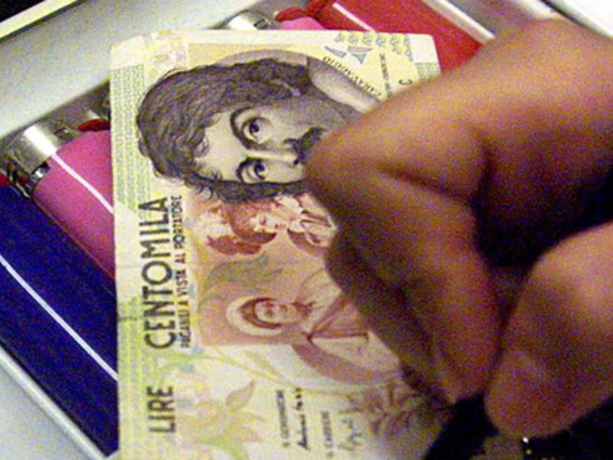 Messina, ristruttura casa e trova 135 milioni di lire. Ma la beffa è atroce