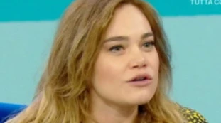 Romina Carrisi massacra Barbara D'Urso: "In un programma come quello...", parole pesantissime
