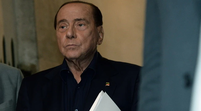 Silvio Berlusconi e Marina positivi al coronavirus, Pregliasco: "Perché i tamponi per 72 ore possono sbagliare"