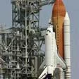 Lo shuttle ancora a terra