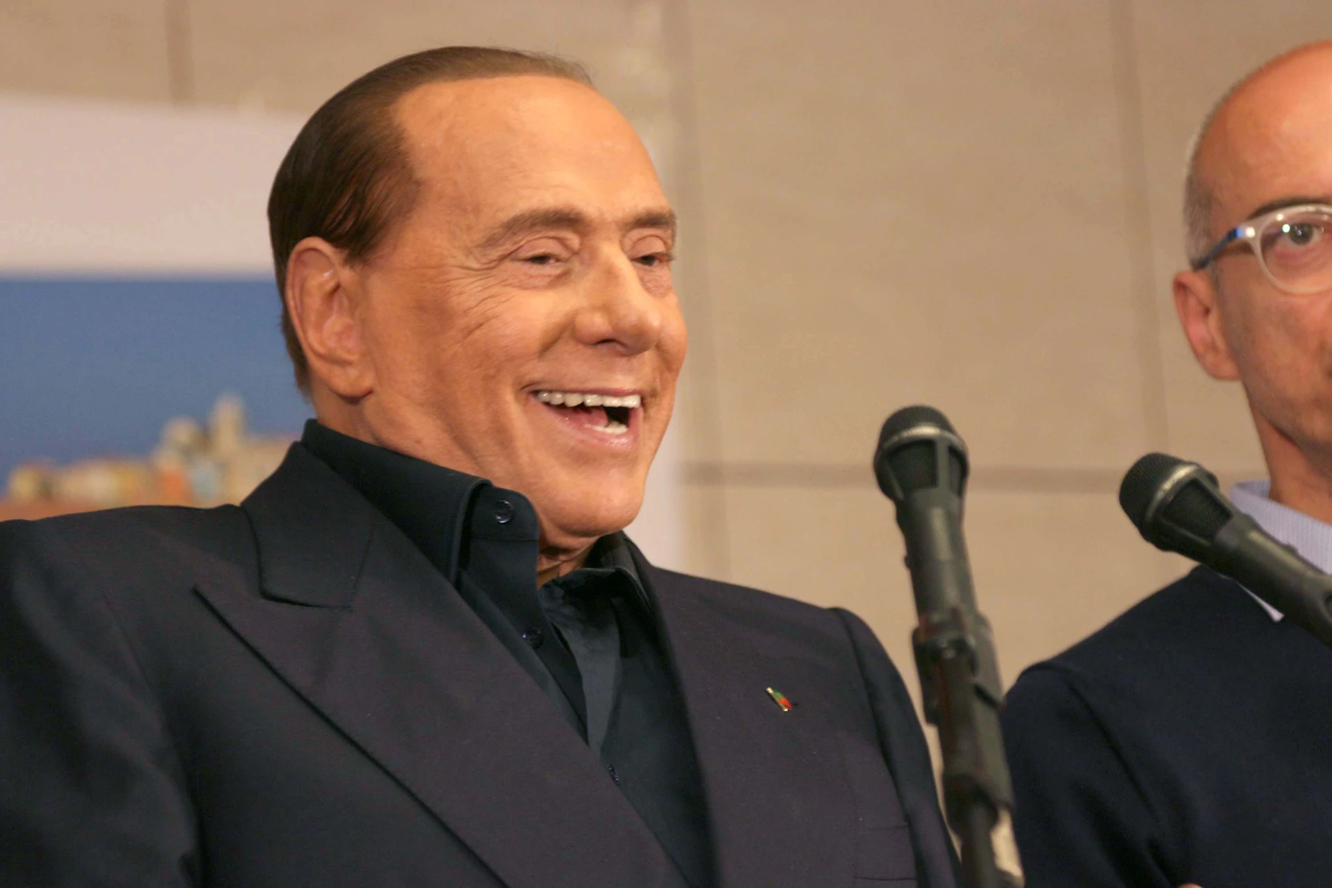Silvio Berlusconi, il piano sul governo dopo l'incarico alla Casellati: perché spera che fallisca