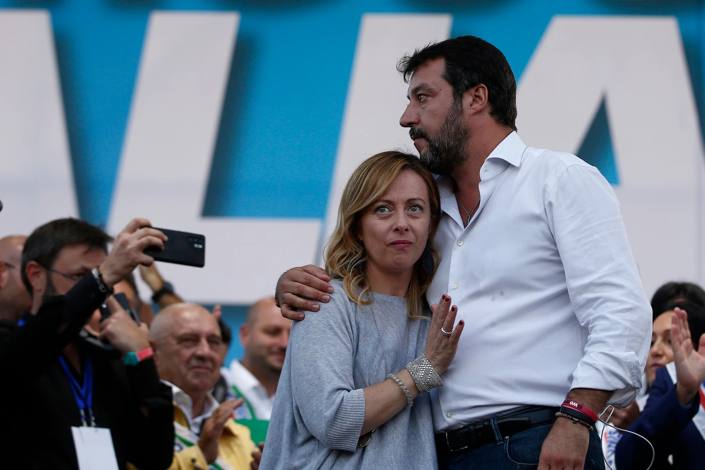 Salvini e Meloni, il sospetto di Giuli sugli anti-sovranisti: "Ci vogliono far credere che sono rivali"