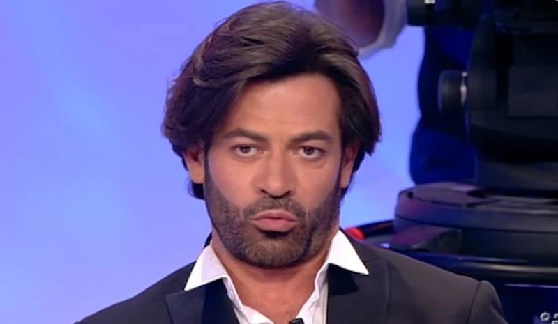Uomini e Donne, Gianni Sperti e la confessione su Paola Barale: "Quel giorno avevo bevuto troppo, così..."