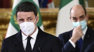 Matteo Renzi, l'sms alle 17.53 di ieri pomeriggio: "Questa sera il Conte-ter è morto"