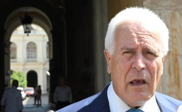 https://media.liberoquotidiano.it/7V5F-fUpxY9r_uGBxoSBuVmBZHADRjCRsUnuyM_87P0/width:800/quality:90/aW1hZ2VzLzIwMjYvMDkvMTcvMDgzMzQ5OTE5LWM0YTg4ZWIzLWFiMGUtNDM3ZC05NWY3LTRjNjVjZDlkMjcwZC5qcGc.webp