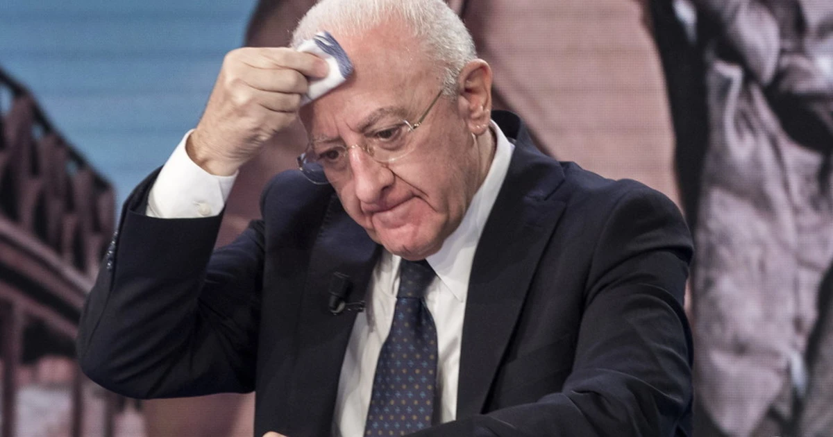 De Luca contro il Pd di Schlein e Chiara Valerio: "Una normale"
