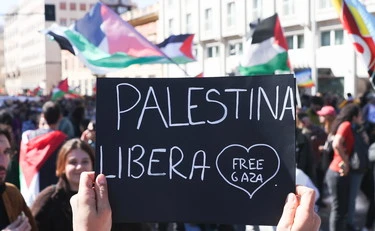 https://media.liberoquotidiano.it/7WI7CpZBMCp89FMbqYZ4iJVZOiVl-RNof-vDTwz9MQQ/width:800/quality:90/aW1hZ2VzLzIwMjUvMTAvMDQvMTE1MDQ2ODAzLTVkMWRmYTc5LTZmNWEtNGZkNC1iYTRkLTNmMWE5MjM1ODU3YS5qcGc.webp