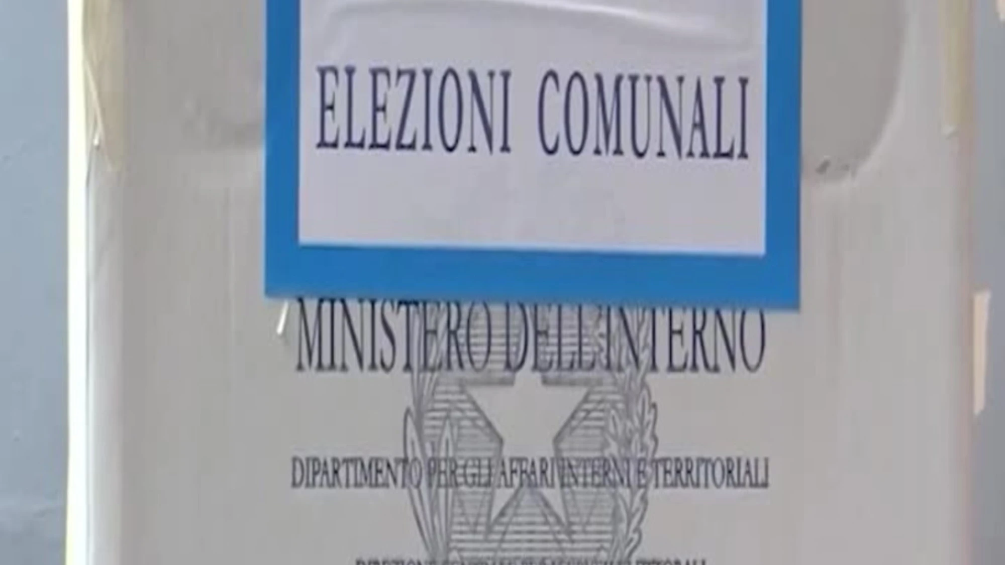 Elezioni comunali, urne aperte anche oggi
