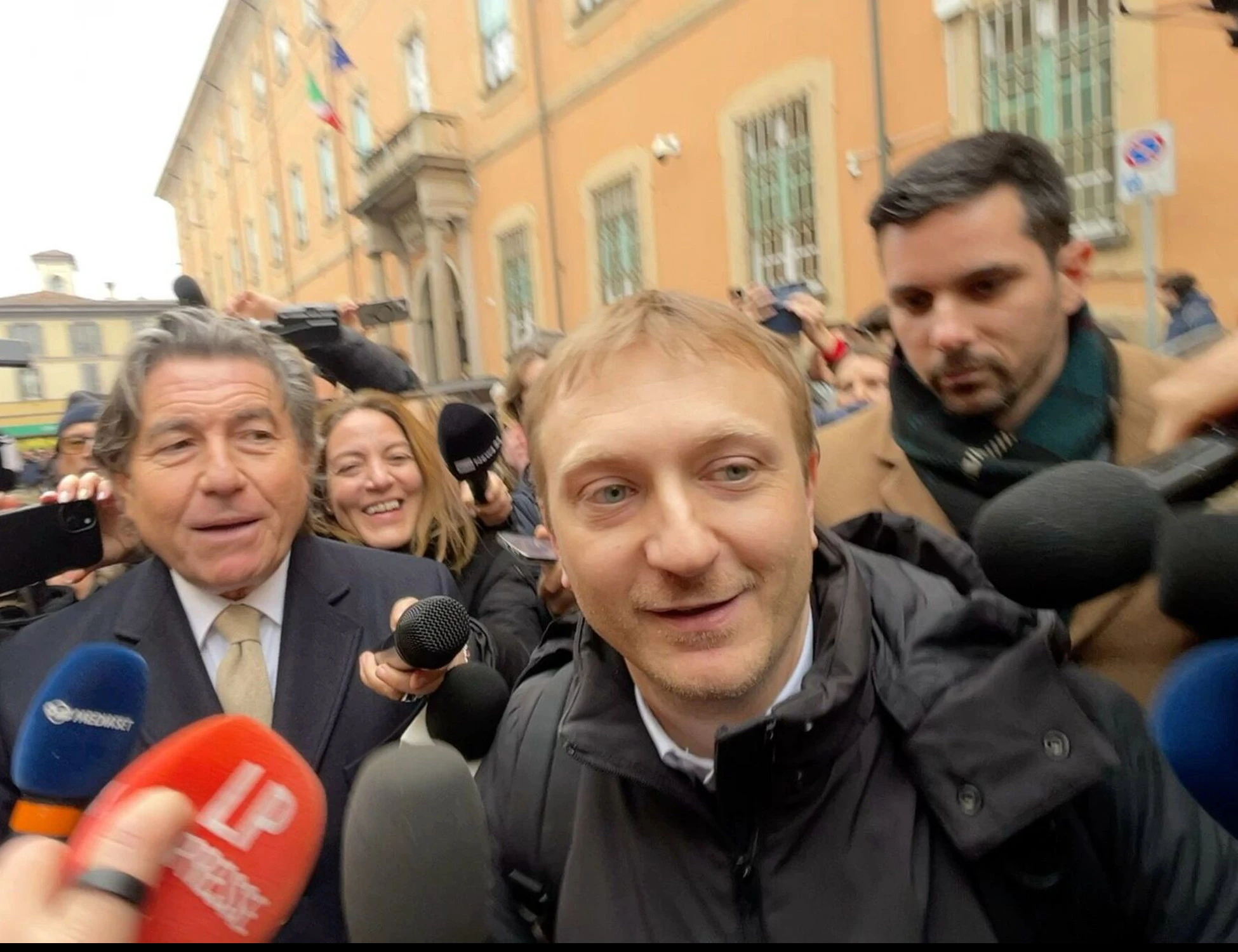 Caso Garlasco i dubbi tornano in tv: il nodo del pc e le parole dell'avvocato di Stasi