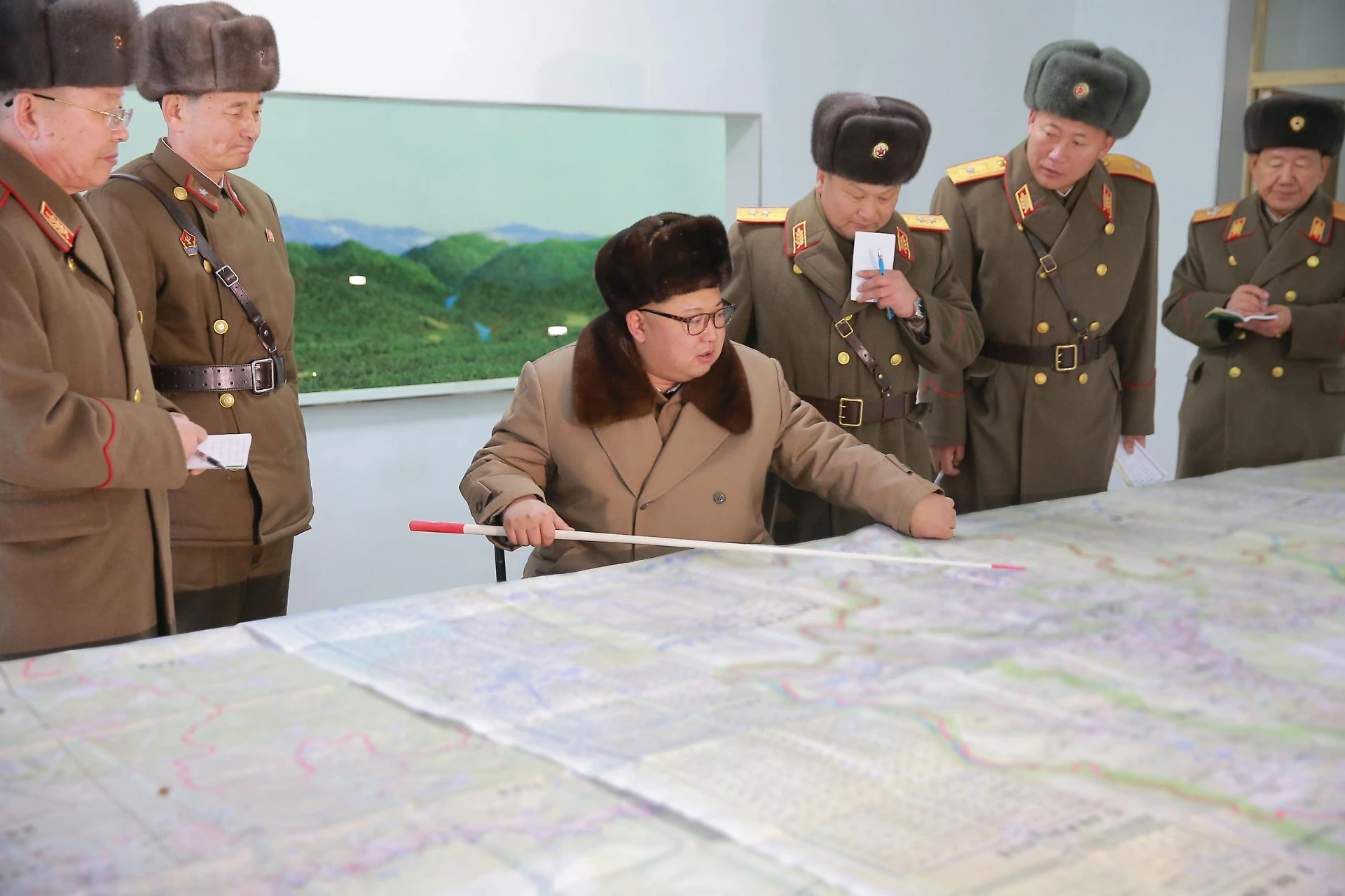 Corea del Nord, la lista con i 15 obiettivi di Kim Jong Un: così scatena la guerra nucleare