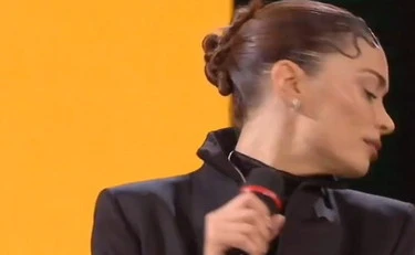 Elodie, il gesto su Eugenia Roccella: si gira e non parla a Propaganda Live