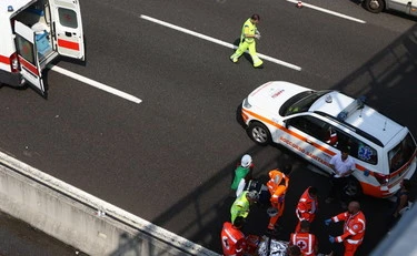 Incidente sull'A21, morto un bambino di 8 anni: era in moto con il padre