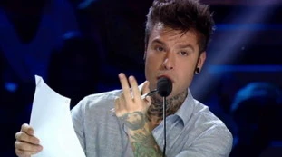 Fedez ed Emma Marrone? Indiscrezioni dalle sacre stanze della tv: pare che il rapper...