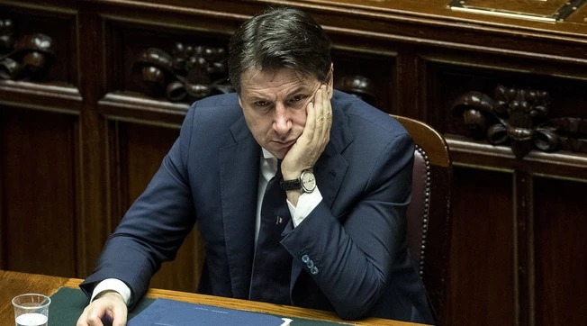 Giuseppe Conte, dopo il disastro sulla Fase 2 in diretta tv si pensa già al sostituto. Ecco chi è il più accreditato