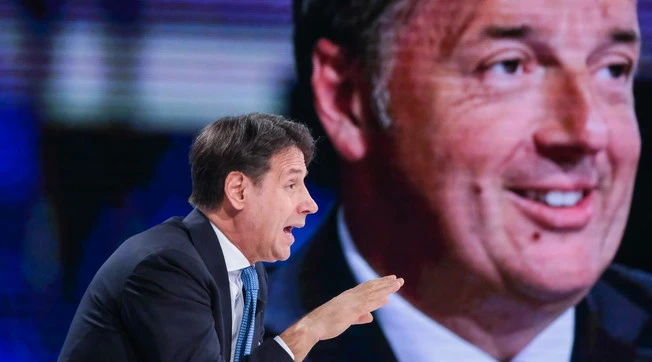 Giuseppe Conte, la legge ammazza-Renzi: ridotto in miseria?