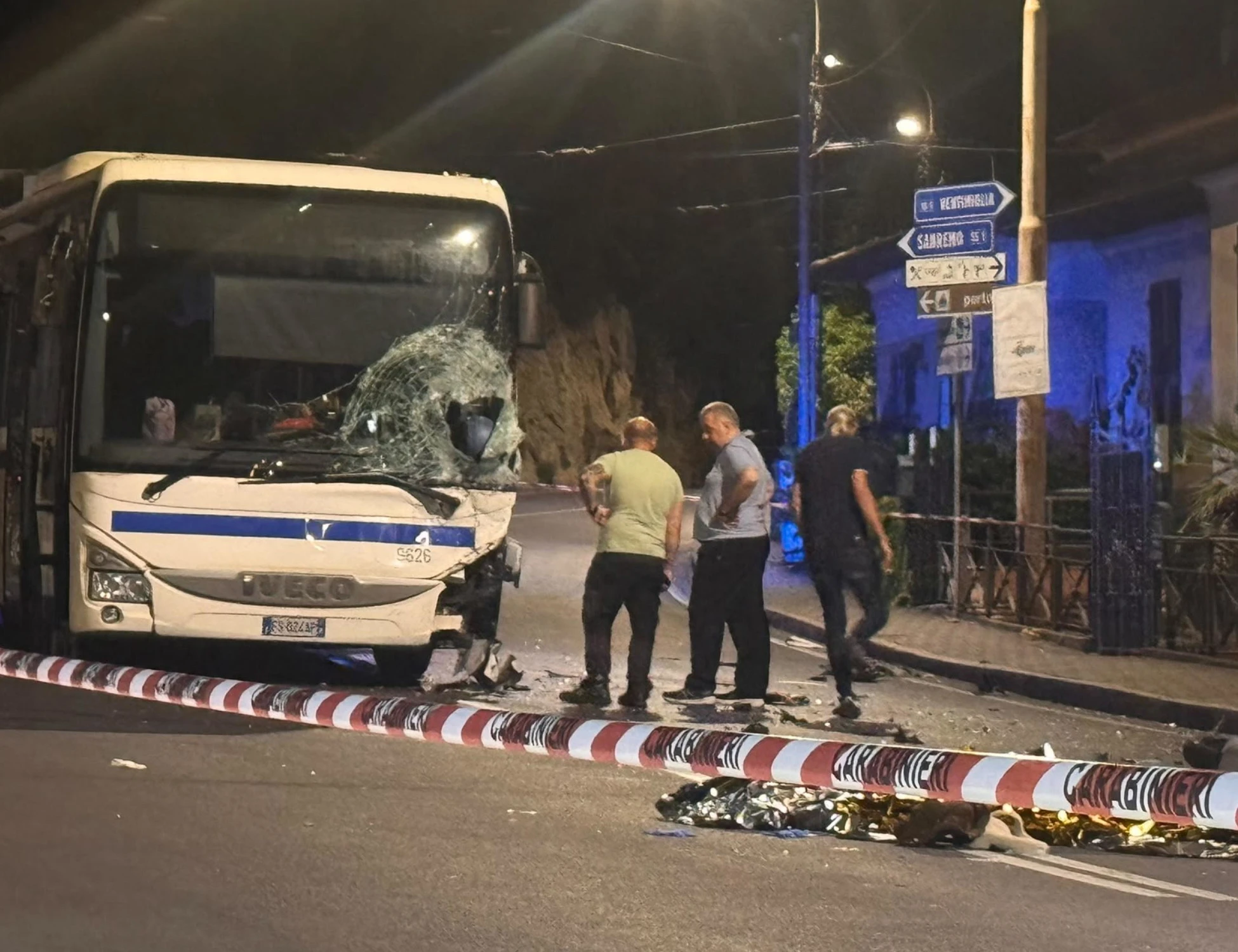 Bordighera, è morto Tiberio Camurri: tragico scontro tra scooter e autobus