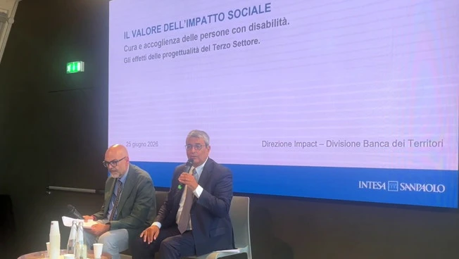 Da Intesa Sanpaolo 720 milioni al Terzo Settore, 2,2 miliardi di impatto sociale