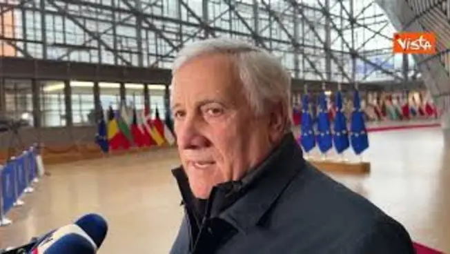Leggi l'articolo: Guerra Ucraina, Tajani: Piano americano? "Per ora solo indiscrezioni, non si possono fare commenti"