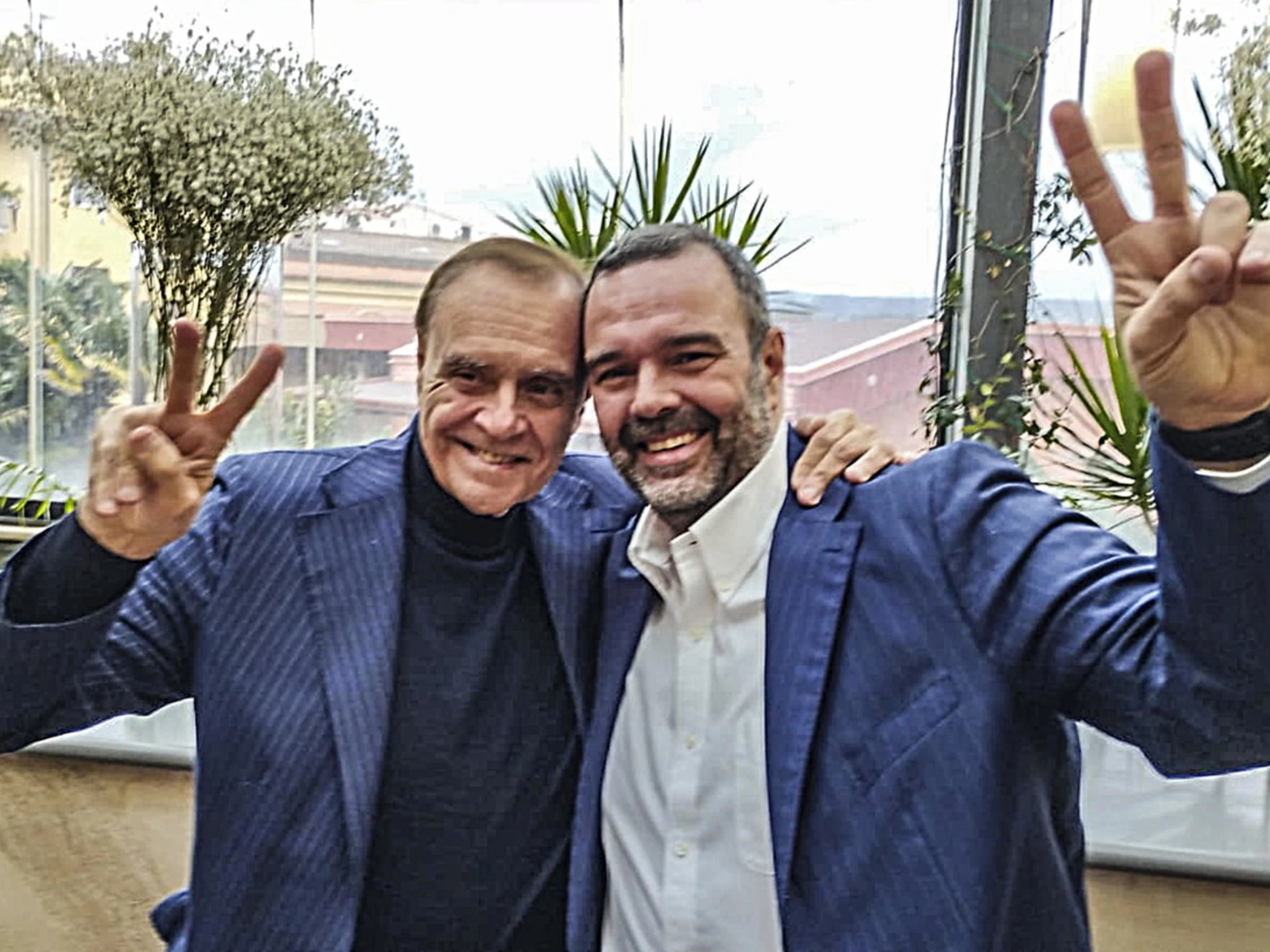 Clemente Mastella, schiaffi a Roberto Fico: "Politico triste, se ne frega di mio figlio"