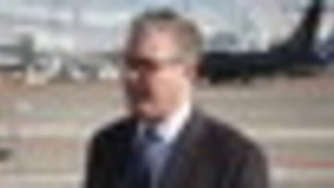 https://media.liberoquotidiano.it/7h1yUg1MhPClaBbz81KXjVwI2uBq6qVrVMgpESsDjBs/width:800/quality:90/aW1hZ2VzLzIwMjUvMTAvMDIvMTQzNTI2NTY1LWNmMTYyMjEzLTczOWYtNDM4Zi1hYzE1LWZmYmNhYjU5MGM0Ny5qcGc.webp