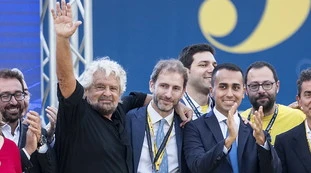 M5s verso la scissione, tra Beppe Grillo e Davide Casaleggio è guerra insanabile: "Frattura profonda"
