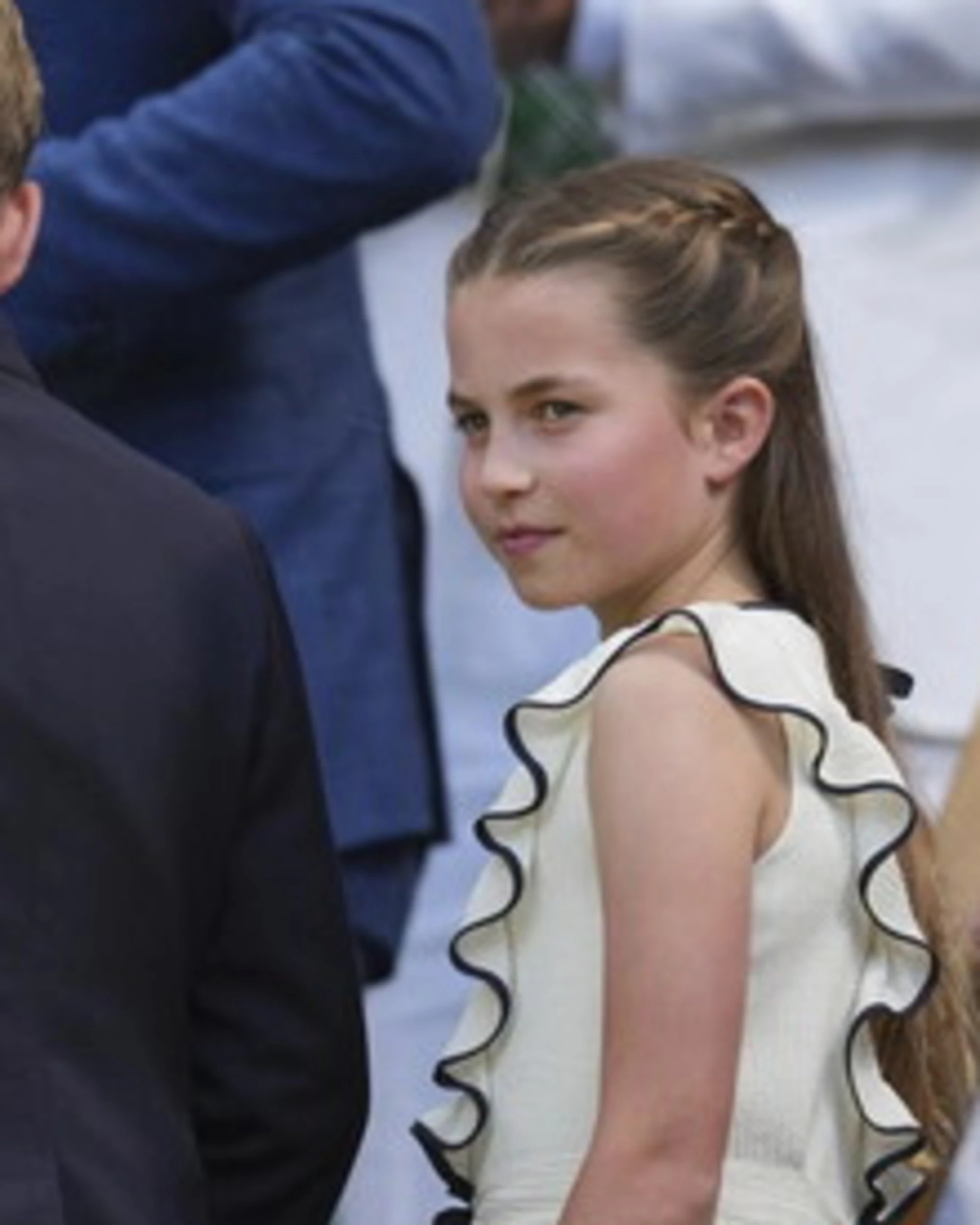 Kate Middleton, lo smalto della figlia sconvolge il Regno Unito