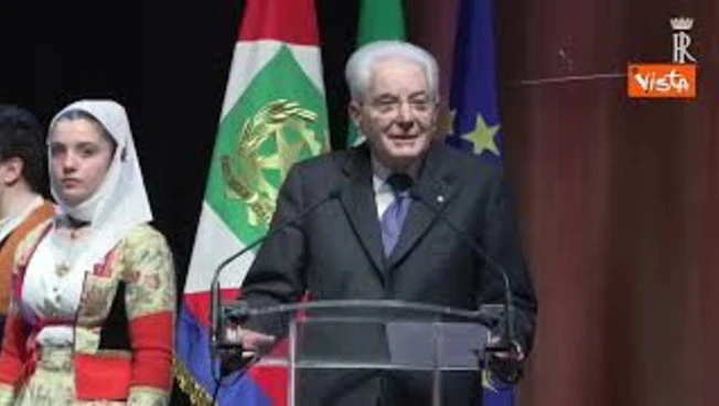 Mattarella: "Fondamentale il contributo delle Isole per l'Italia"