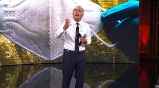 Non è l'Arena, Giletti all'assalto di Speranza: "Mi sembro la De Filippi". La figura barbina del ministro