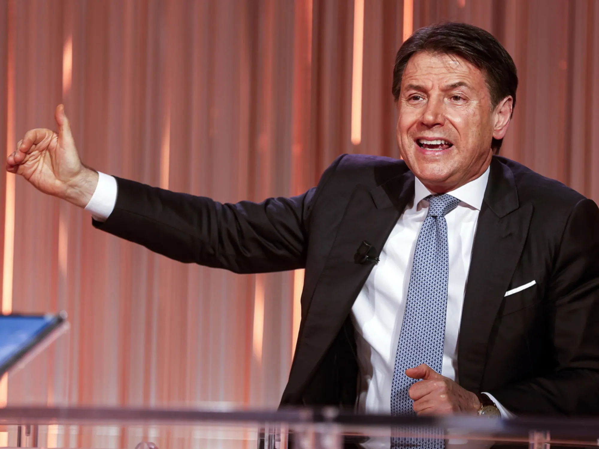 Leggi l'articolo: Non c'è pace per Giuseppe Conte: l'Ue distrugge il suo Superbonus