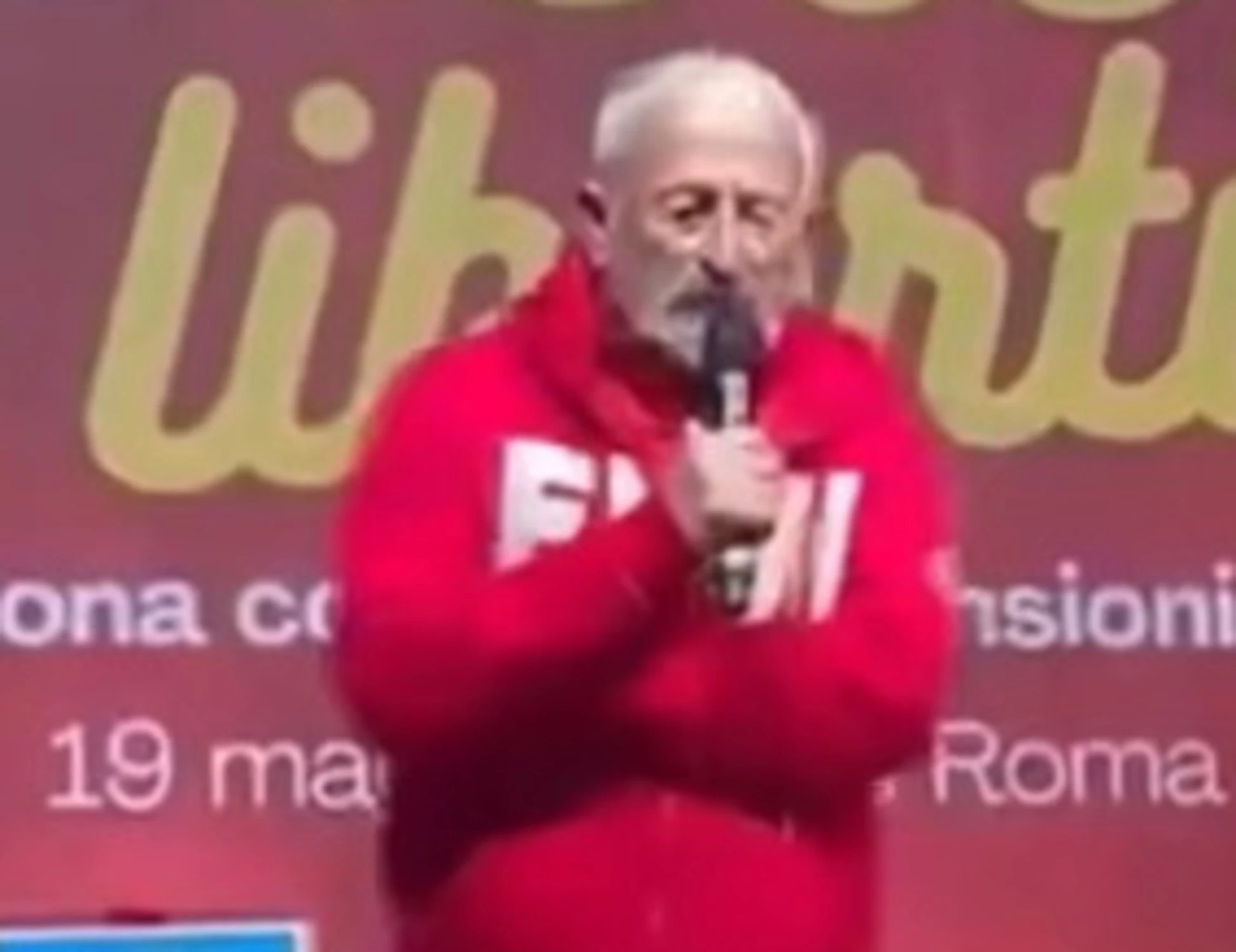 Cgil, insulti dal palco a Ignazio La Russa: "Un bast***"