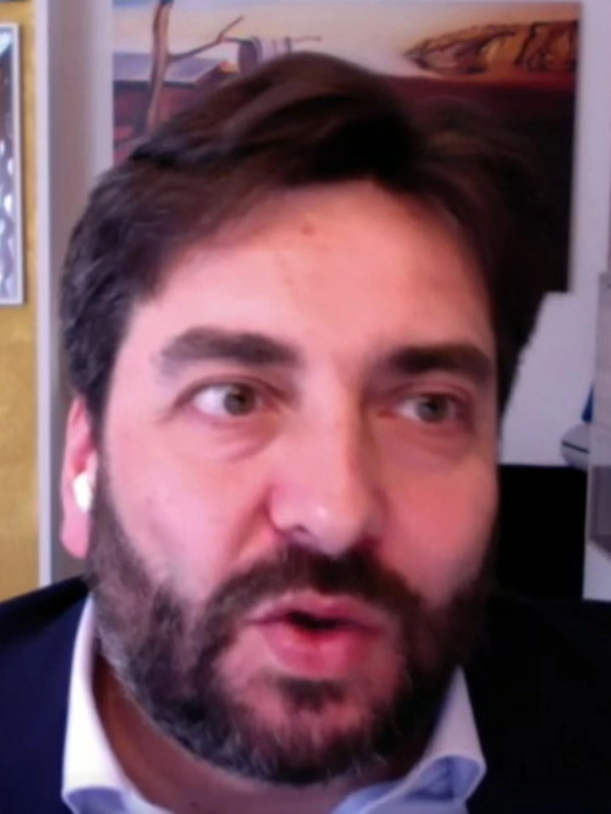 Fina, tesoriere del Pd, insulta Meloni: "Chi mi ricorda". E tutti zitti