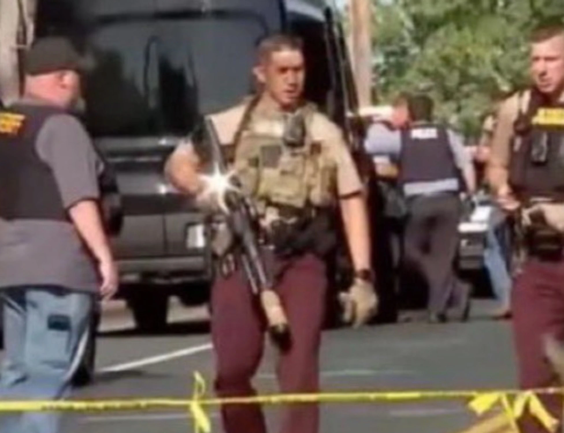 Minneapolis, sparatoria in una scuola cattolica: "L'attentatore e morto"