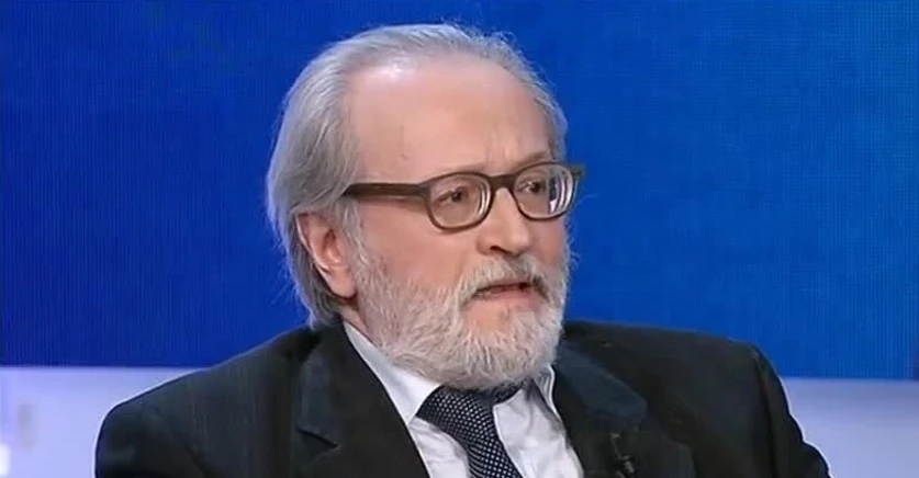 Paolo Becchi contro Beppe Grillo: "Renzi minch***? No, la minch*** la hai fatta tu"