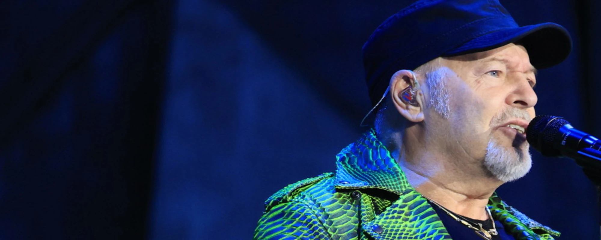 &quot;Calci, sangue, strizzate proprio l&igrave;': <br />il Vasco Rossi estremo