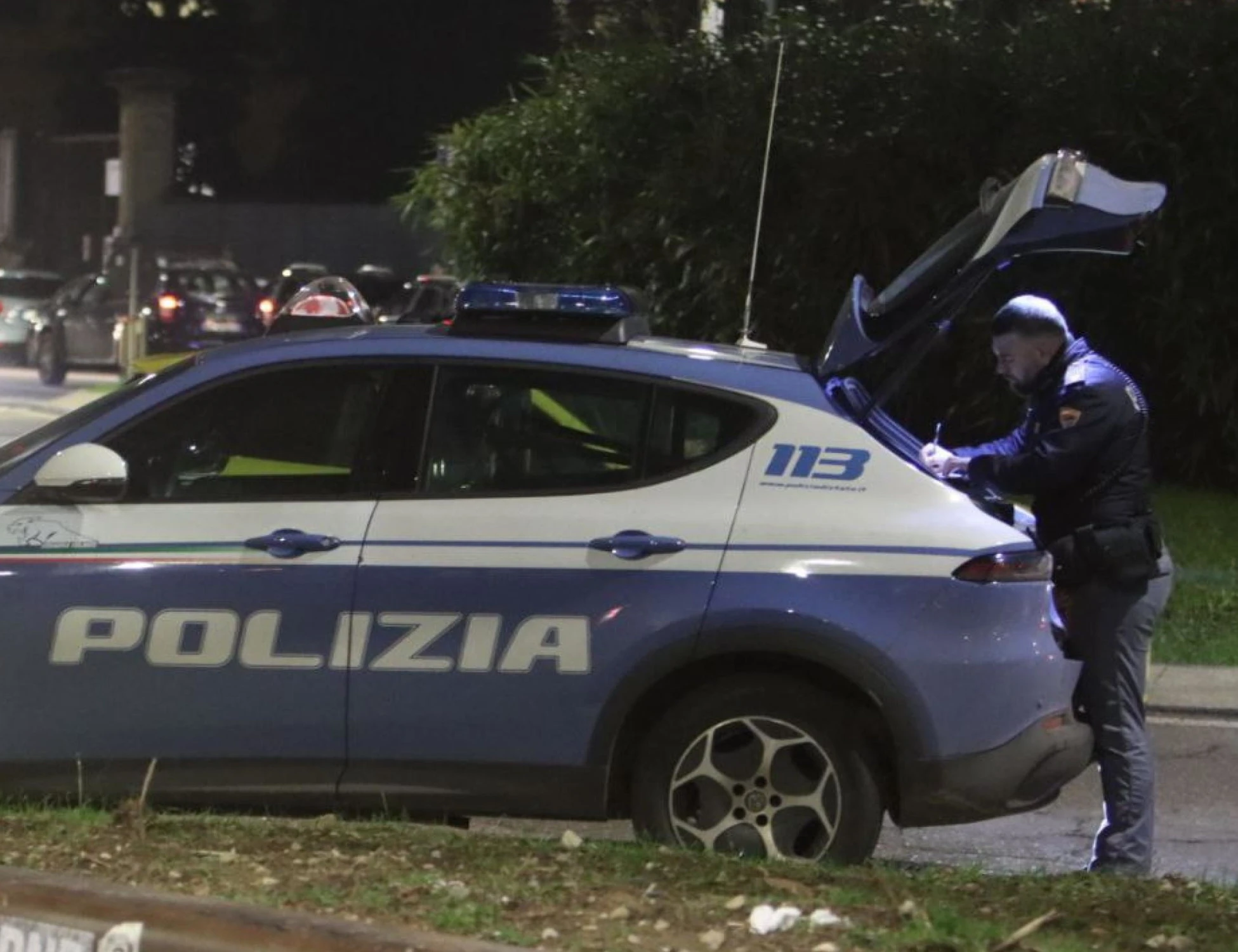 Agrigento, tunisino riempie di botte un poliziotto: cosa gli hanno trovato addosso