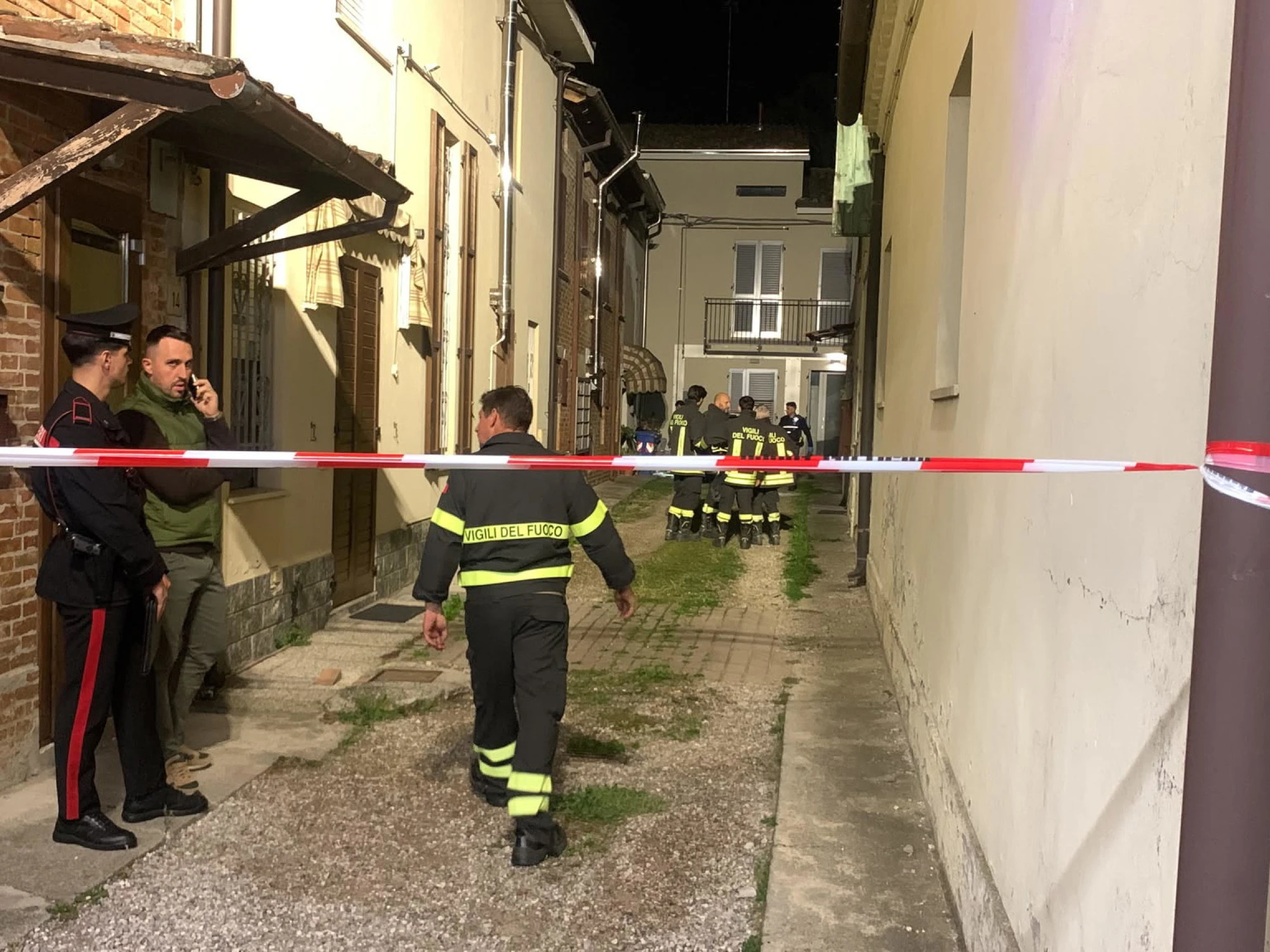 Mirandola, coppia decapitata in casa: un sospetto agghiacciante