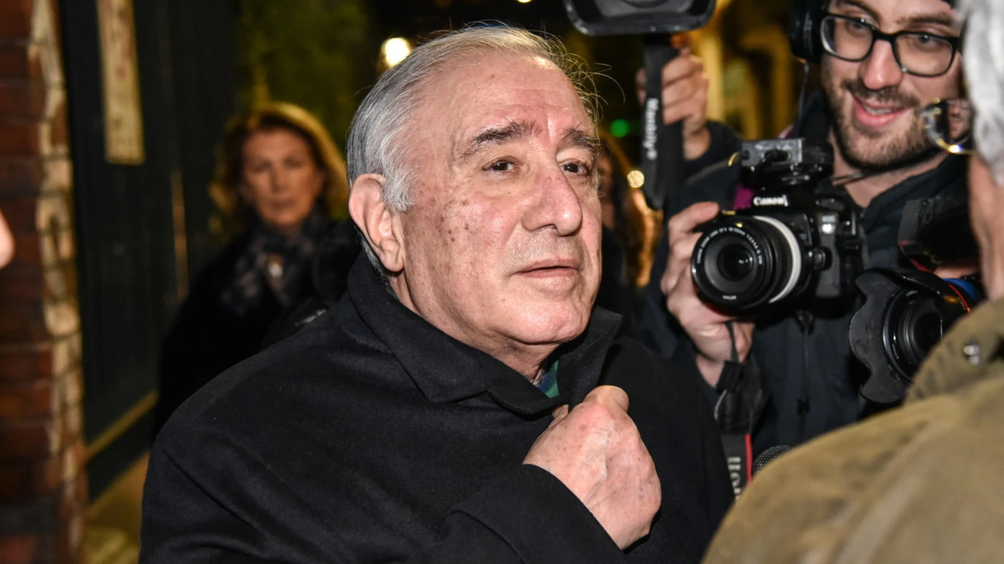 Marcello Dell'Utri, a processo con la moglie per i 42 milioni ricevuti da Berlusconi 