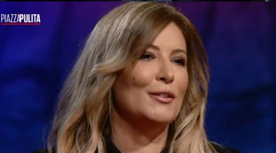 Elly Schlein, "la differenza con la Meloni": l'attacco di Selvaggia Lucarelli