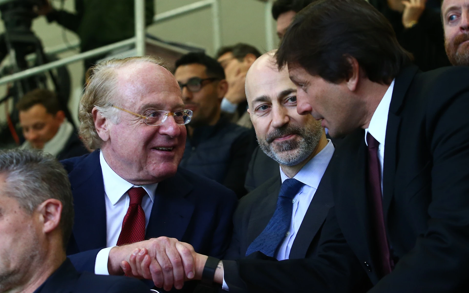 Milan, cosa c'è dietro l'ultima mazzata della Uefa: perché ora rischia pure l'Europa