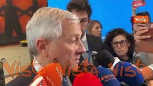 Tajani: Con Araghchi ho insistito su necessità di trovare un accordo in Iran, vogliamo favorire pace