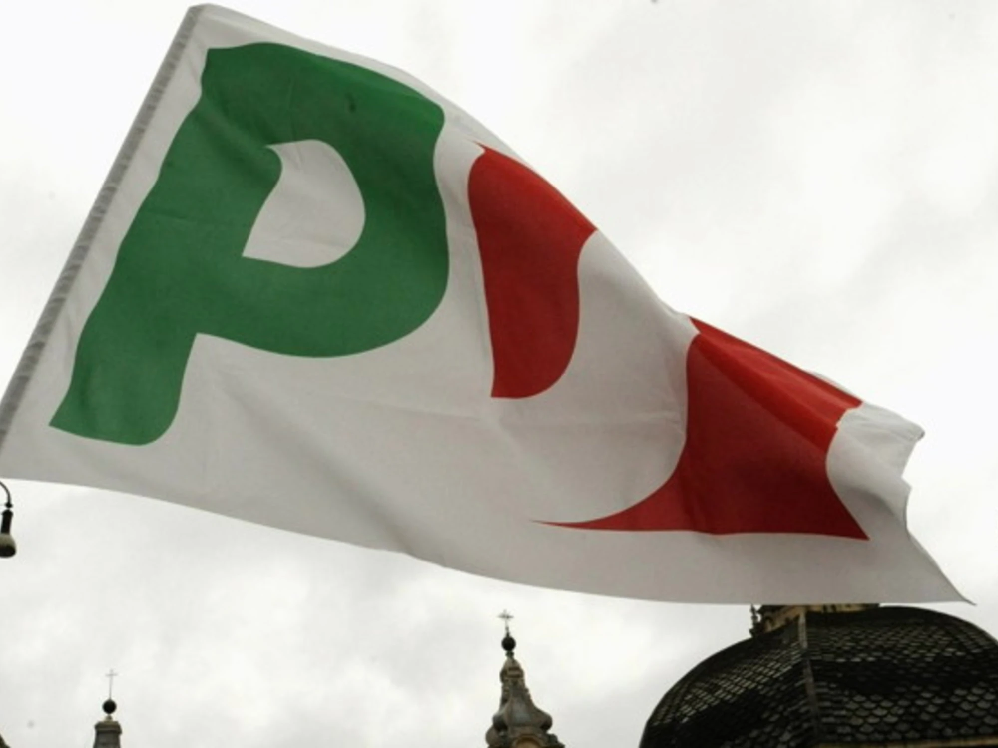 Monte Porzio Catone, è rissa nel circolo-Pd dopo il comizio anti-ebraico