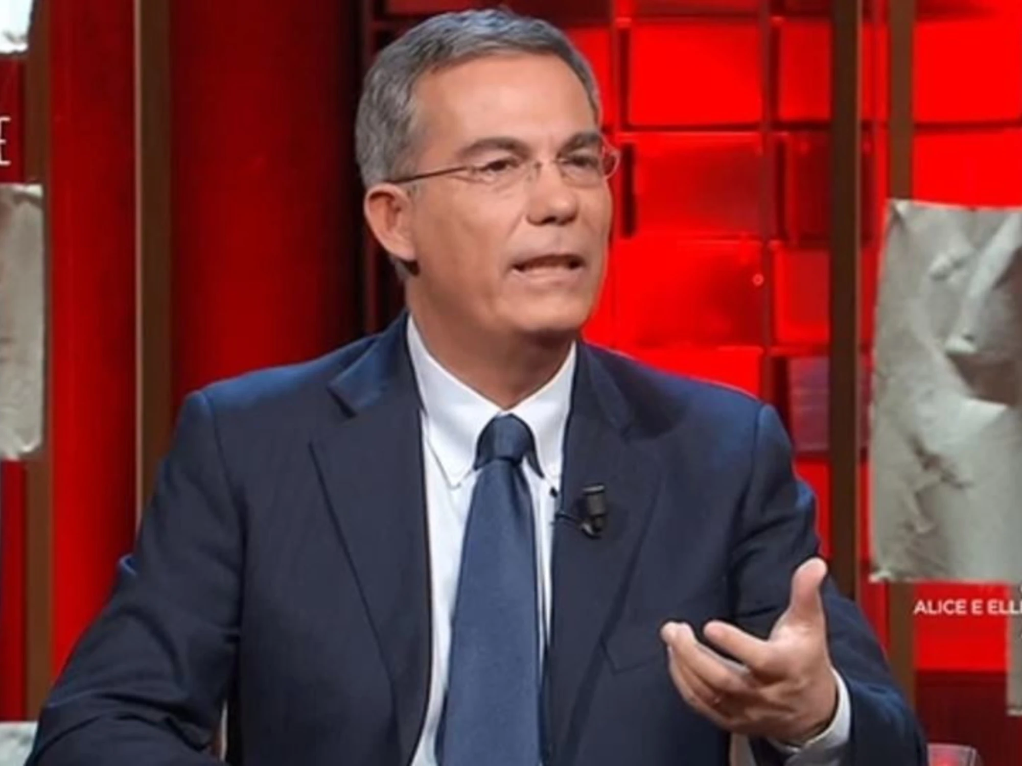 "Giorgia Meloni, non è sicura di sè": Floris in tilt