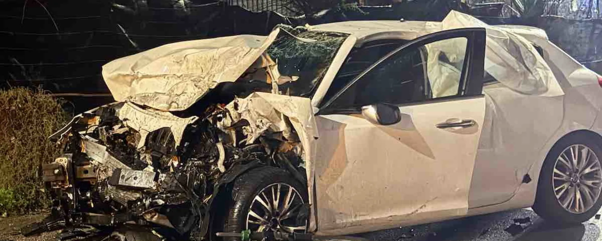 Sorpasso in curva e scontro: morti e feriti a Roma, chi guidava