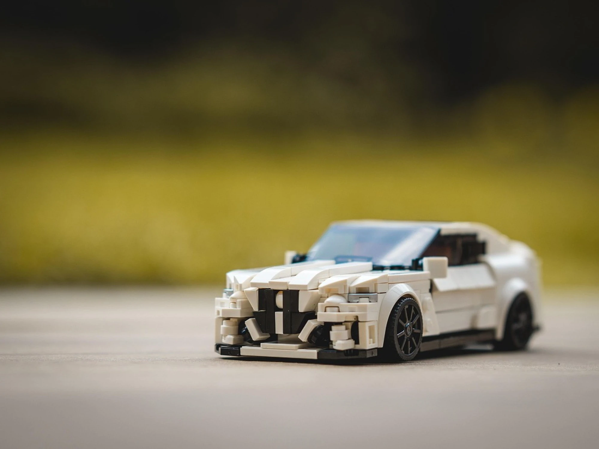 Auto, passaggio di proprietà: cosa cambia nel 2026, occhio alla multa da 1.800 euro