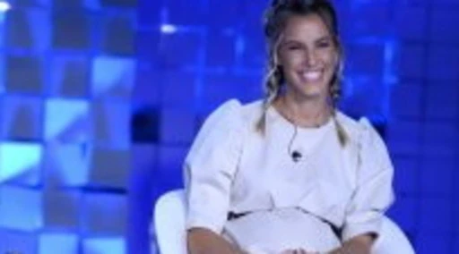 Tania Cagnotto a Verissimo: "Sono incinta, è un'altra bambina. Dopo il lockdown ho deciso, basta tuffi"