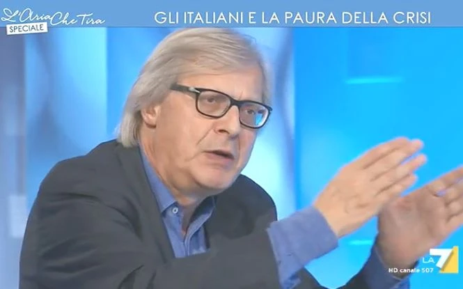 Vittorio Sgarbi a L'aria che tira insulta Luigi Di Maio: "Ignorante, che torni a scuola! Ministro del c***o"