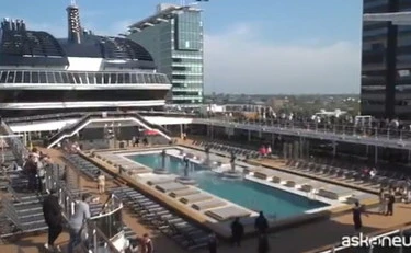 Iran, incubo a Dubai: sono 563 italiani bloccati sulla nave da crociera Msc Euribia