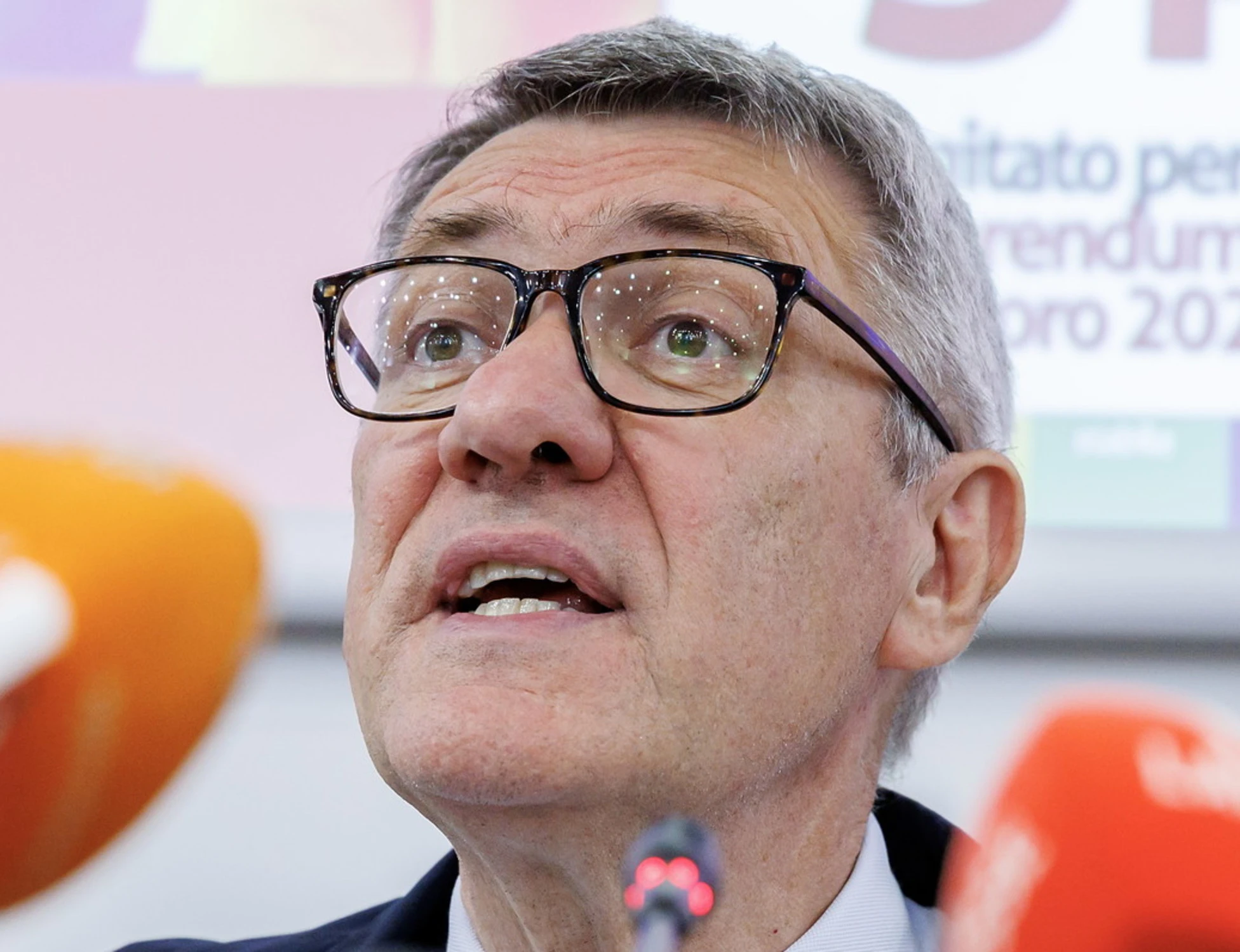 Landini e Cgil senza vergogna: protestano contro gli aumenti di stipendio